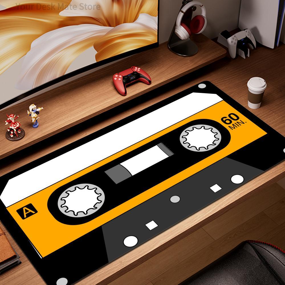 Retro Gaming Xl - قطعة واحدة من سجادة ماوس كبيرة