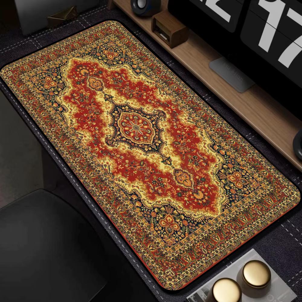 سجادة ماوس كبيرة بنمط السجاد ا - مراجعة Retro Gaming Desk وسعره