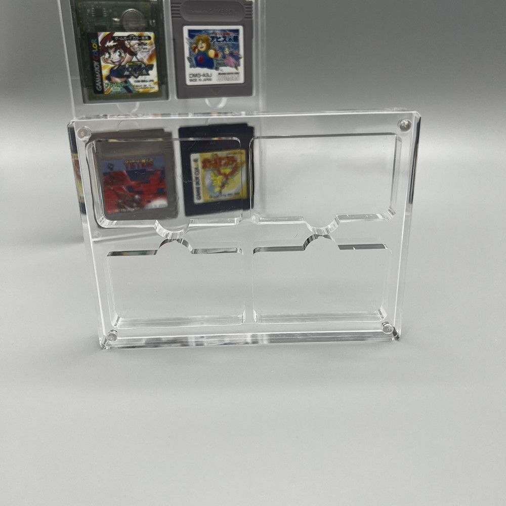 غطاء شفط مغناطيسي من الأكريليك - مراجعة Game Boy Cartridge Holder وسعره