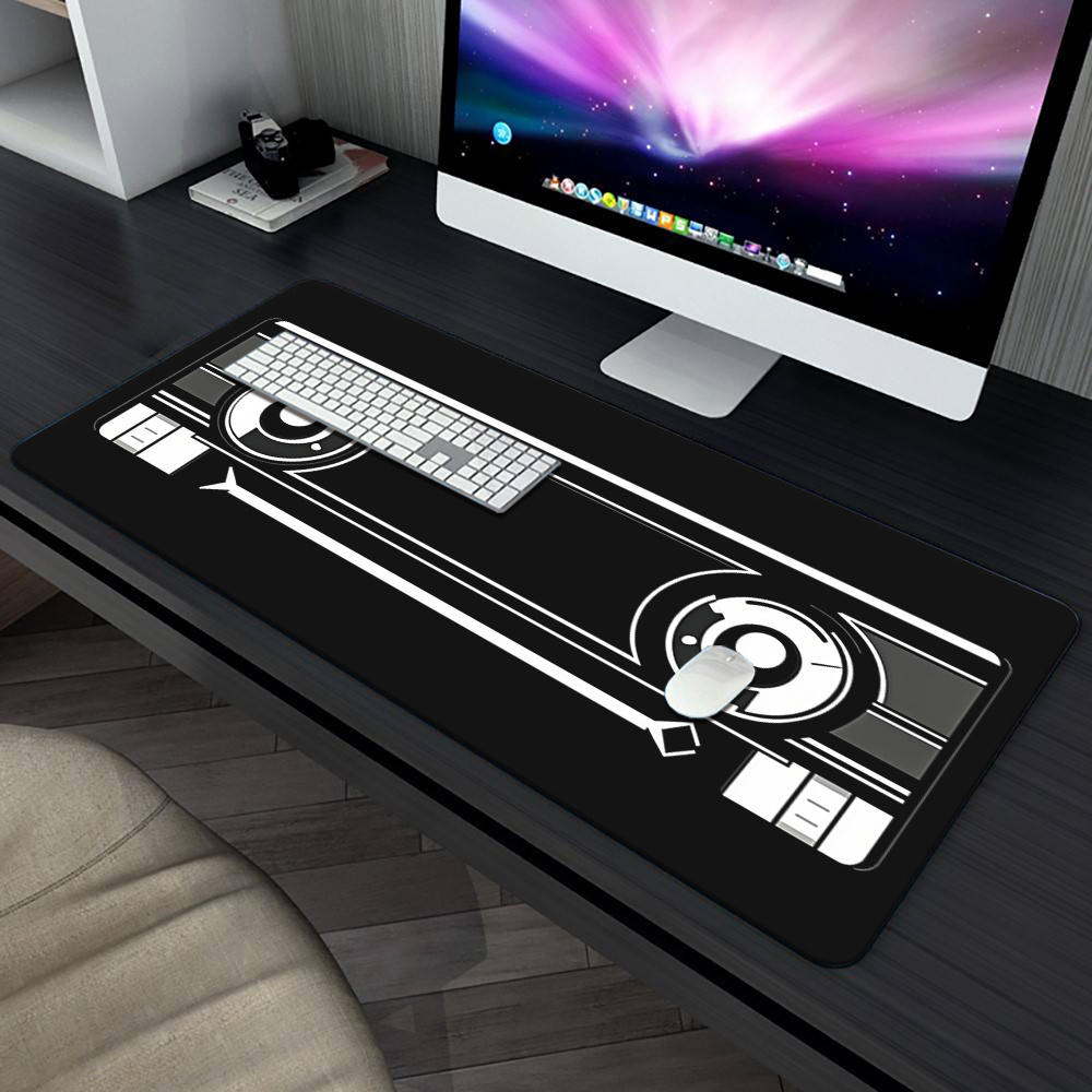 لوحة مكتب كبيرة بتصميم شريط كا - مراجعة Retro Gaming Xl وسعره