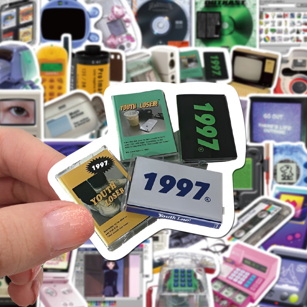 10/30/50 قطعة ريترو لطيف الهات - مراجعة Retro Gaming Aesthetic وسعره